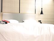 舌吻互舔镜头前口交后入抽插猛操