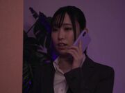 出差遭遇暴雨 与妹妹般的学姐突然同房1