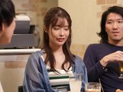 在打工时安慰了一位伤心的巨乳可爱女孩3