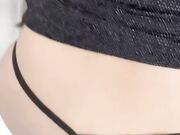 我在楼梯上内射了我的亲姐姐！疯狂抽插自己的亲姐姐，最后内射却不懂内射的危害