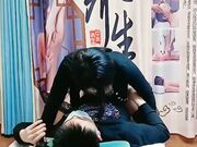 国产精选女技师勾引男顾客按摩不是为了赚钱