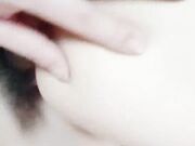 披肩短发无毛逼极品小少妇被大哥草了 全程露脸特展示蝴蝶骚穴