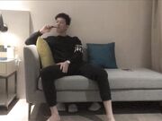 探花小哥约操白嫩大长腿大胸小姐姐