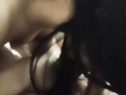 趁大哥不在，约嫂子来我家玩。