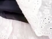 真实兄妹乱伦 意淫自己的妹妹 发现妹妹给别的男人发嫩逼照