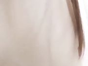 激情自慰淫语把逼搞的可疼了