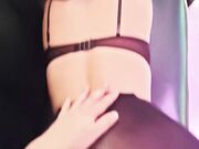 在KTV把媽咪給睡了 全裸性愛 邊唱邊操