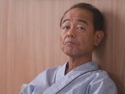 美丽人妻女医生 用唾液与爱液滋润1