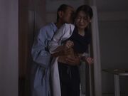 美丽人妻女医生 用唾液与爱液滋润2