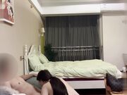 一个极品清纯妹子经验少但是非常配合做得时候小表情非常丰富娇喘声也非常好听身材纤细皮肤雪白的