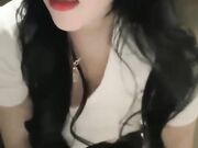 抖音68万粉丝网红被榜一大哥约到KTV勾引大哥包厢开干