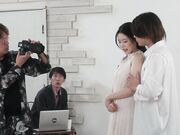 与上司沉溺于羞耻中的妻子惊人出轨视频1