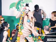 Balls Dep 一伙在海洋球里群交的变态男女