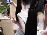 清纯白丝JK嫩妹与男友激情性爱 小萝莉卖力侍奉 娇嫩翘臀遭猛烈打桩