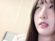 黑丝嫩妹直播自慰高潮