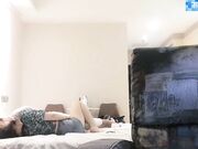酒吧搭讪的小姐姐喝多了带来开房 脱光衣服无套爆操直接内射