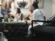绿奴换妻真实淫妻俩骚母狗骑脸舔逼淫液四溅