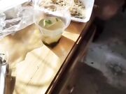 小姨今天休息 专门给我买吃的过来 我不得好好的奖励一下她