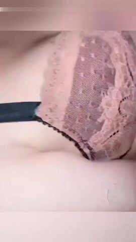 乱伦姐姐 肉丝女神姐姐被我忽悠车震乱伦吞精