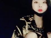 美女直播户外勾引路人车震丰满性感身材爆菊渣女来袭深夜户外勾搭路人激情啪啪