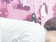 两个风骚少妇小浪女和白洁双女秀 白洁拿假鸡巴插小浪女的骚穴 很是淫荡