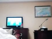 一坊美女主播骚女与冠希和炮友6.20先口后啪 最后口爆射在嘴里