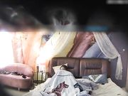 大学生美女与男友开房爱爱