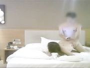 长发美眉超会吃鸡巴干到叫老公