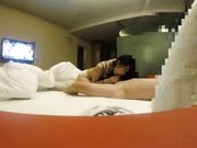 实在受不了自己坐在鸡鸡上干