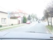 车震在街边的金发熟女