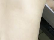 小骚猫跪舔三点比基尼后入撞击浪叫