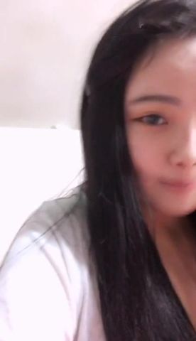 买个道具玩骚逼跟狼友互动