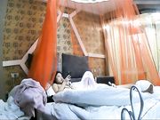 被早泄男操美女看来有点不满足