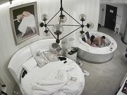 酒店偷拍情侣由床上干到浴缸