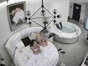 酒店偷拍情侣由床上干到浴缸