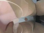 尾行俏妹纸花言巧语宾馆约一炮