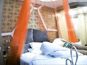 男友急不可耐的扒掉我的内裤