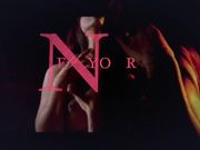 与金发美人在大自然中享受性爱