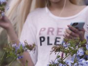 美少女野外发骚勾人鸡动