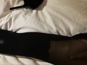 约操舞蹈系爆乳妹纸安全期无套随便操和小骚货从浴室干到床上