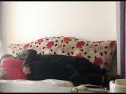 发红包才来的女孩太漂亮了 魔鬼身材 看着好诱惑哦 穿着皮靴太性感了