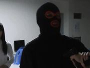 当她脱掉衣服的那一刻难忘的遭遇