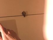 美女为了打炮方便内裤都没穿掀起裙子就干