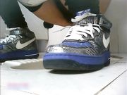 各色女性放尿环肥燕瘦形态各异 偶有素颜美女入境