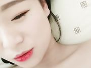 这个妹子质量很不错肉肉好身材乳房大屁股肥冲动是插穴的极品