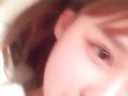 清纯萌妹KIKI道具鸡鸡抽插自慰高潮喷水嫩逼无毛很是诱惑