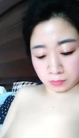 大姐姐露脸直播奶子不小可惜有点下垂被大几把插到浪叫