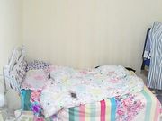 偷拍独居美少妇又大又白的奶子快把胸罩撑爆了好想摸一摸