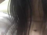 逗逼小青年裸体玩斗地主输的要拔阴毛妹子还说自己毛太难拨