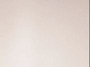 皮肤超嫩雪白大奶短发美女主播美乳馒头逼各种诱惑